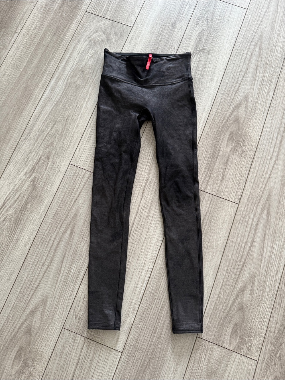 Spanx Women’s Faux Leather Leggings Small
